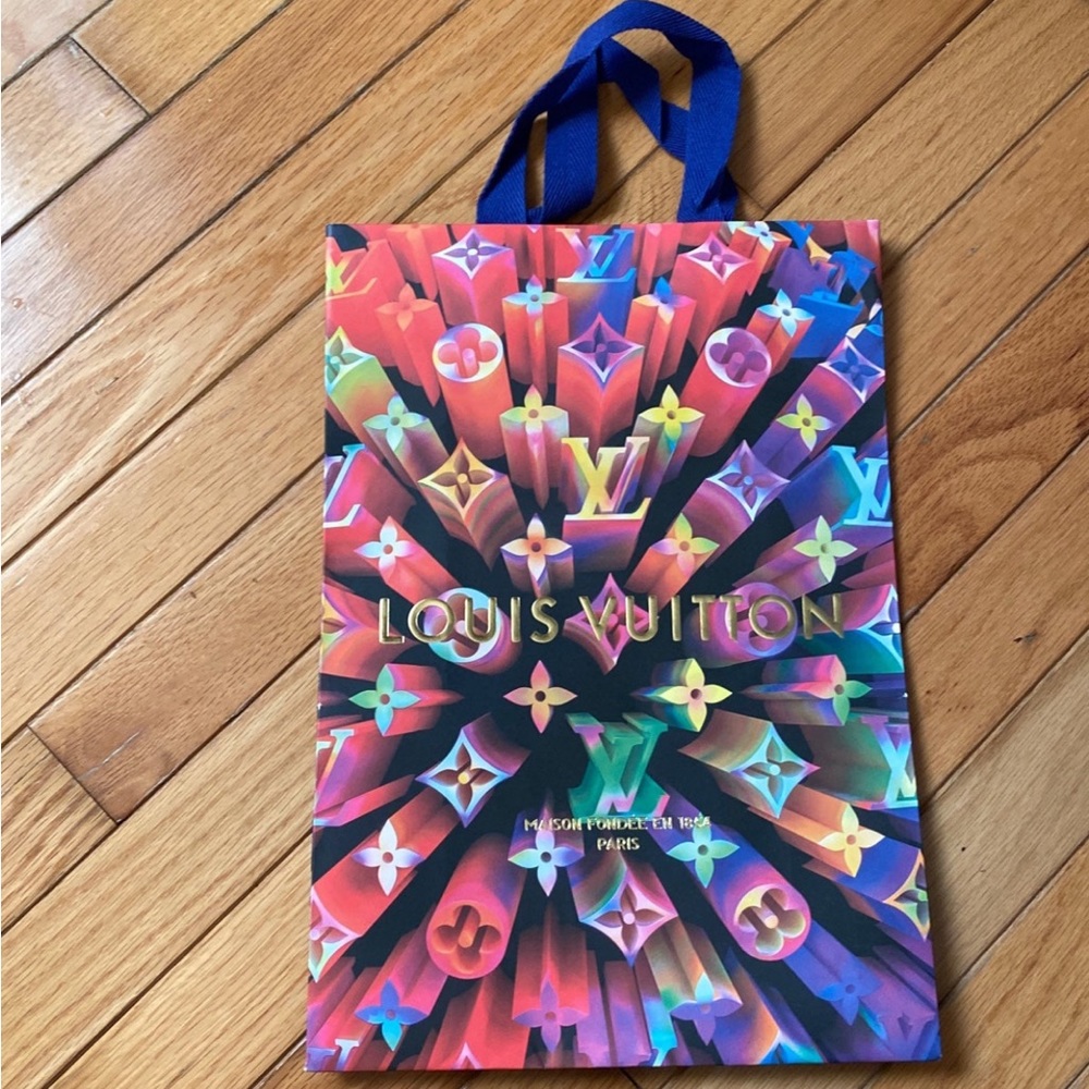 Limited edition Louis Vuitton shopping bag
